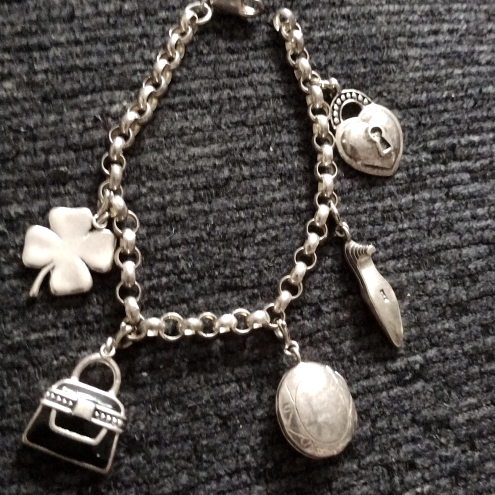 Vintage sterling silver charm bracelet